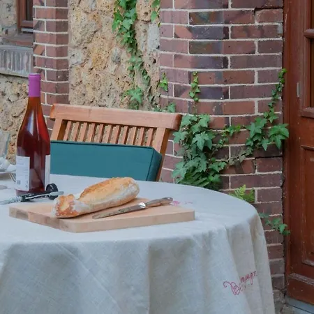 Sweet Country In Normandy فيرنوي ديفري ديتون